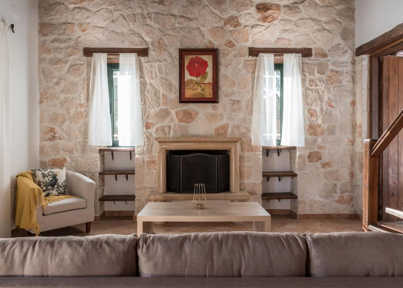 Villa Margarita Anafonítria Екстериор снимка